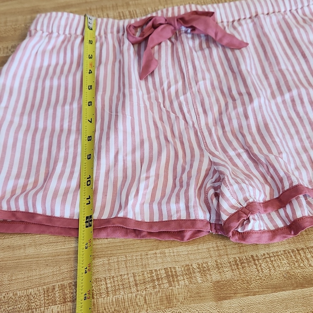 P.J.SALVAGE Pajama Shorts Red/White Stripe, size L - Picture 6 of 7